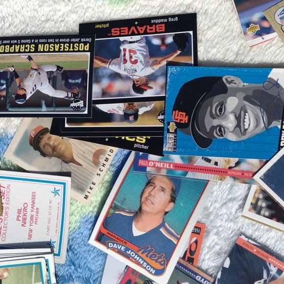Baseball Card Lot - Picture 2 of 3